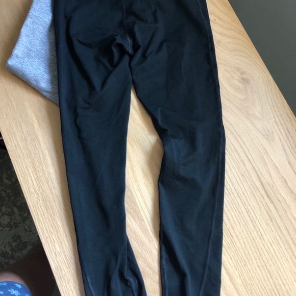 Fleo Apex Leggings - 4 pairs, size small - Picture 4 of 5